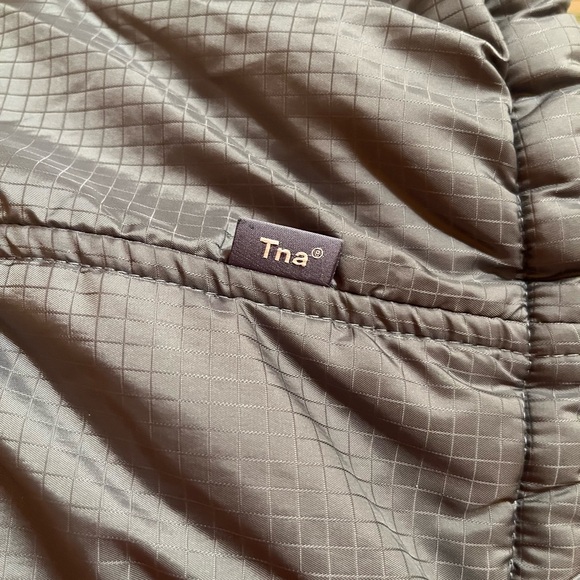 Aritzia TNA Coaches Gray Grid Coat - Picture 11 of 11